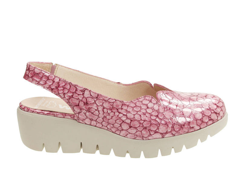 Wonders fly hotsell shoes online