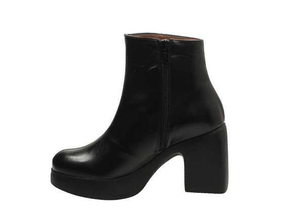 Boots Wonders H-4902