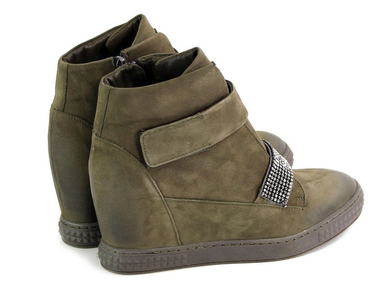 Sneakersy Carinii B3814